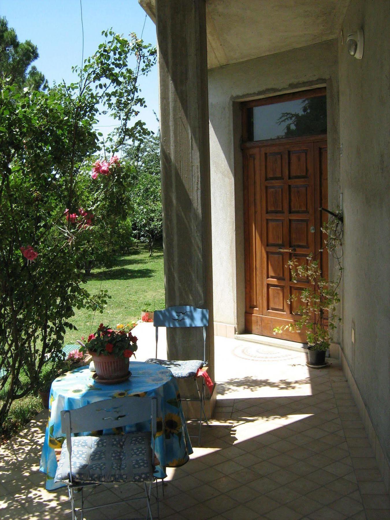 B&B I Fiori San Giustino Esterno foto